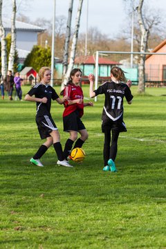 Bild 37 - TSV Weddelbrook - FSG BraWie 08